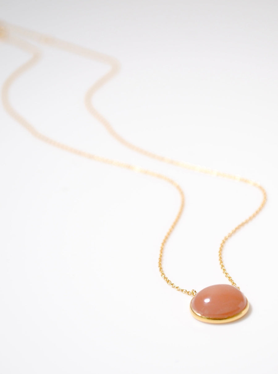 (ピーチムーンストーン/gold) oval flower CAB  necklace