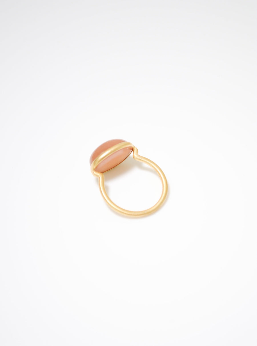 (ピーチムーンストーン/gold) oval flower CAB  ring