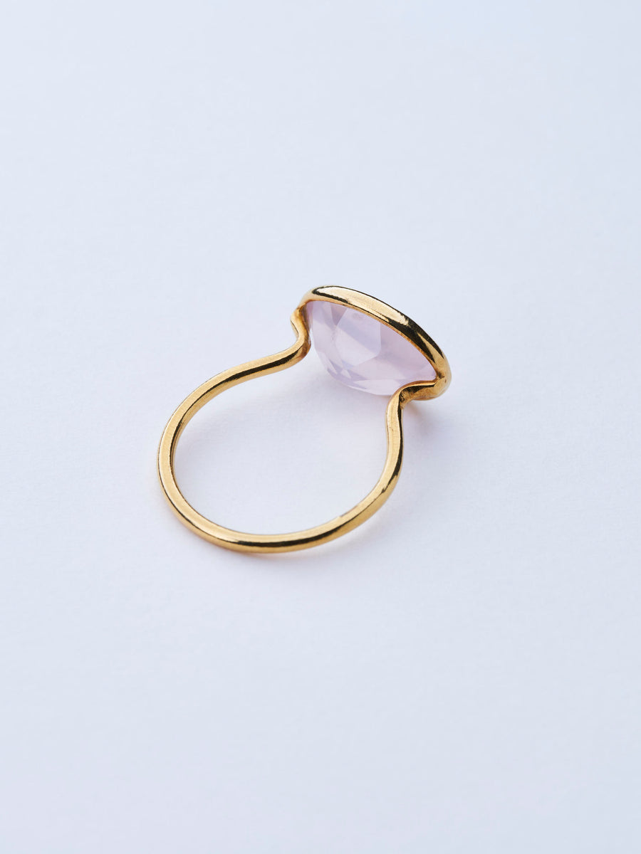 ローズクオーツ(gold)：oval flower ring
