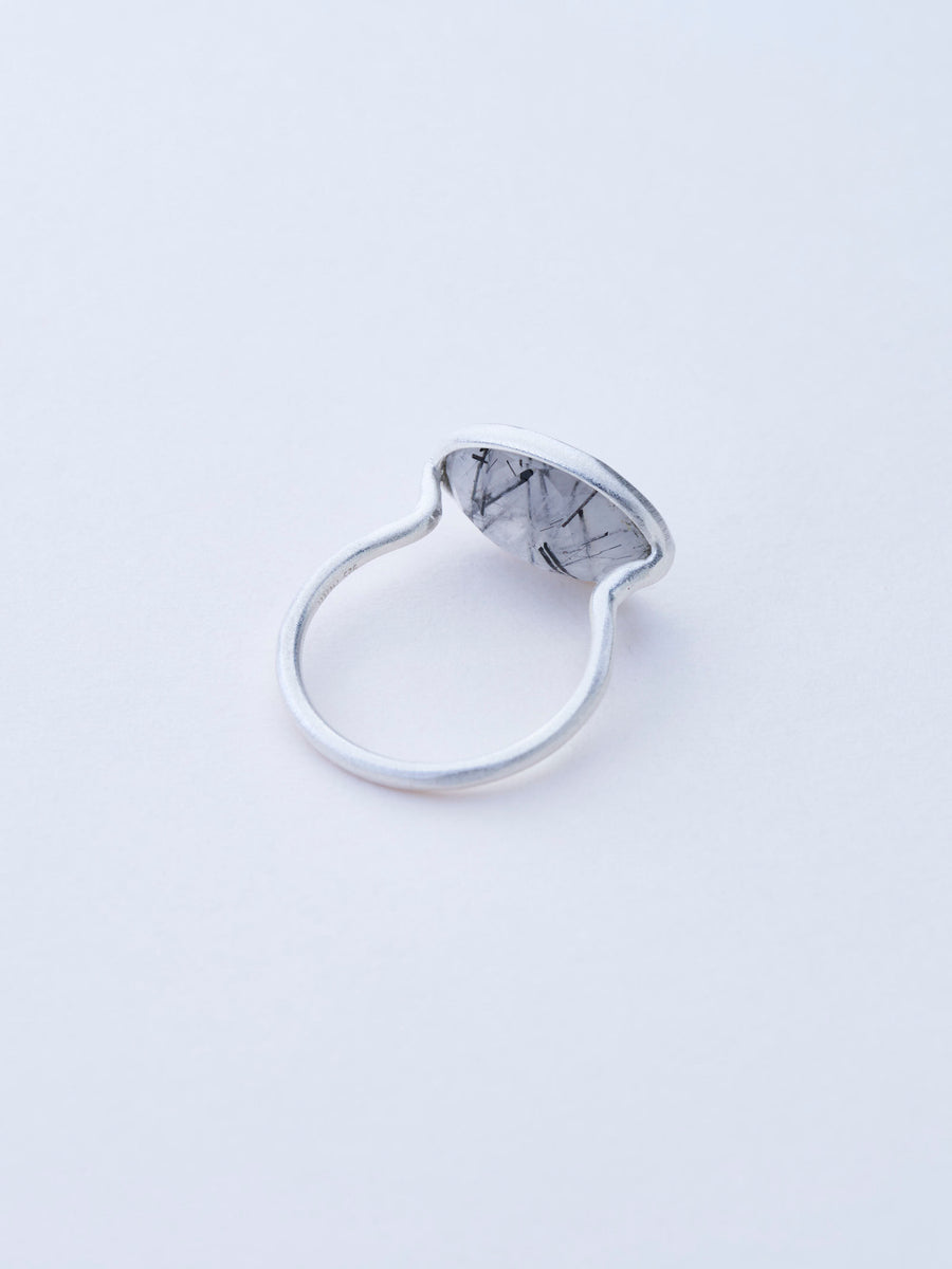 (ブラックルチルインクオーツ/silver) oval flower ring